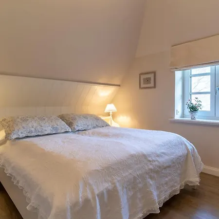 Reetdachhaus Suutje Reetdachhaus Suutje Tatil Evi