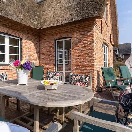 Reetdachhaus Suutje Reetdachhaus Suutje Tatil Evi *